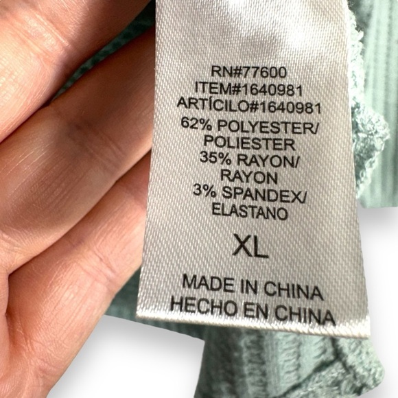 4 for $20 SALE! Chaser Waffle Knit Thermal V Neck Long Sleeve Top, Mint, Size XL - Picture 6 of 10